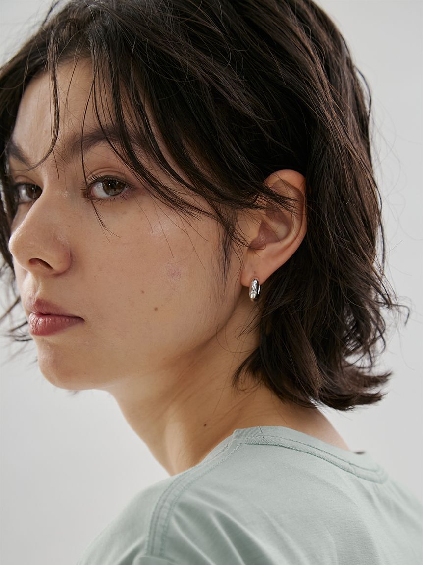 emmi atelier「ミニホールドイヤリング」|イヤリング|