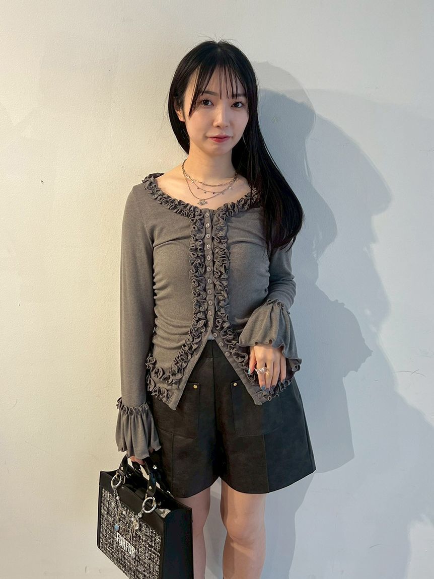 FURFUR「レザーライクショートパンツ」|デニム|