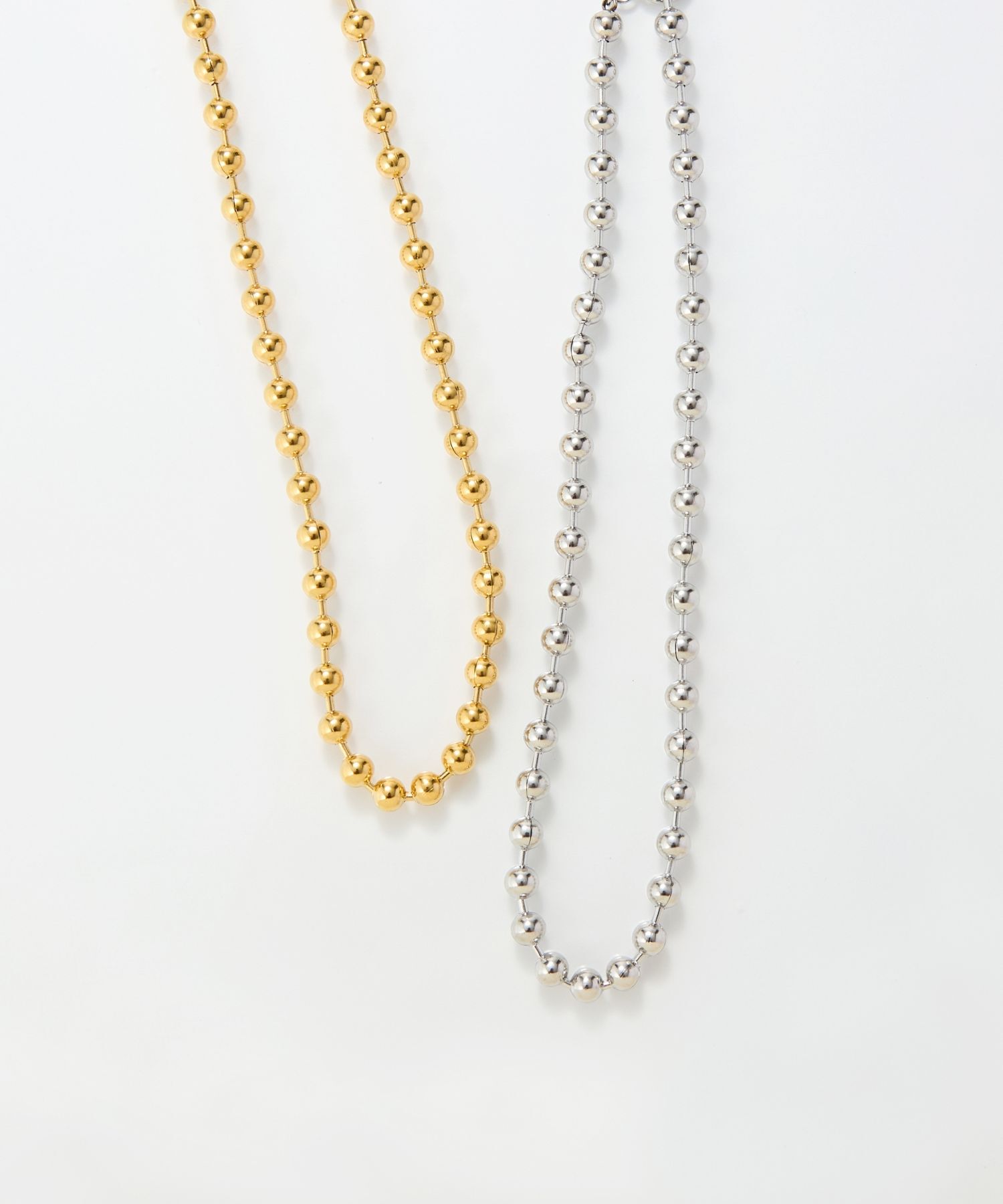 Phoebe「【金属アレルギー対応】ドットラインネックレス　ゴールド/ステンレス」|ネックレス|