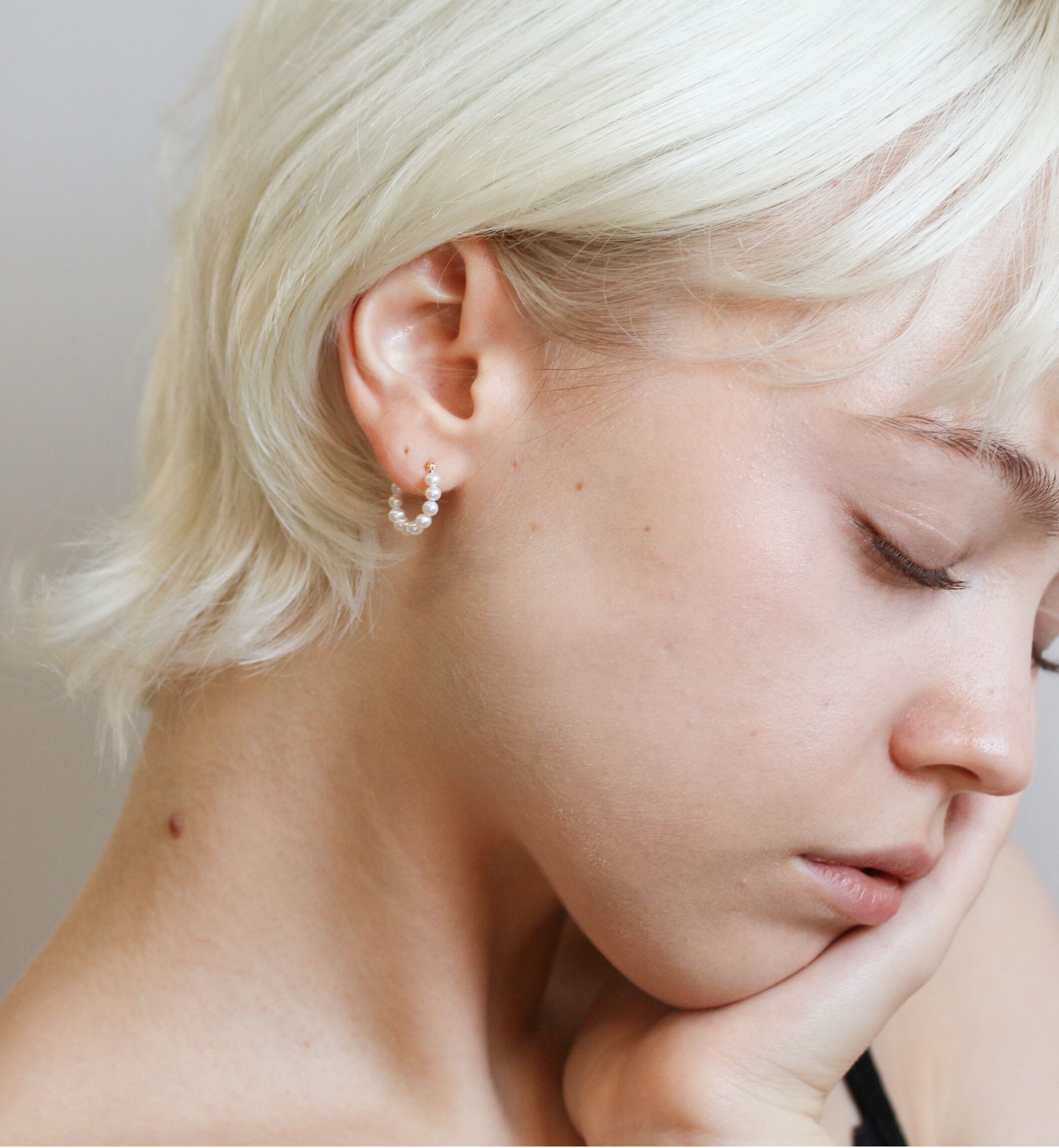  「パール スナップ フープ ピアス| K10YG 〈Ally〉」|ピアス|