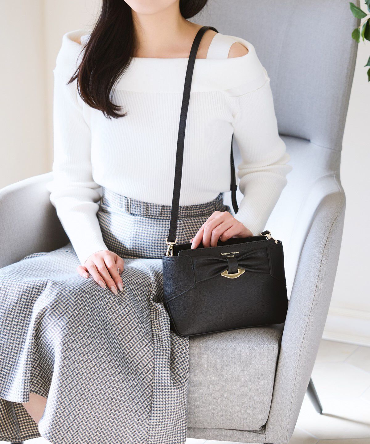 Samantha Thavasa「リボンモチーフ スプリットレザーショルダーバッグ」|ショルダー・メッセンジャー|