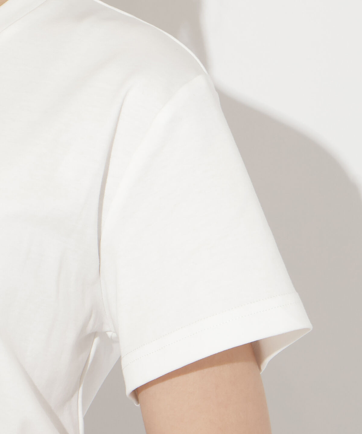 WILLSELECTION「ビジュー付き刺繍ロゴTシャツ」|Tシャツ・カットソー|