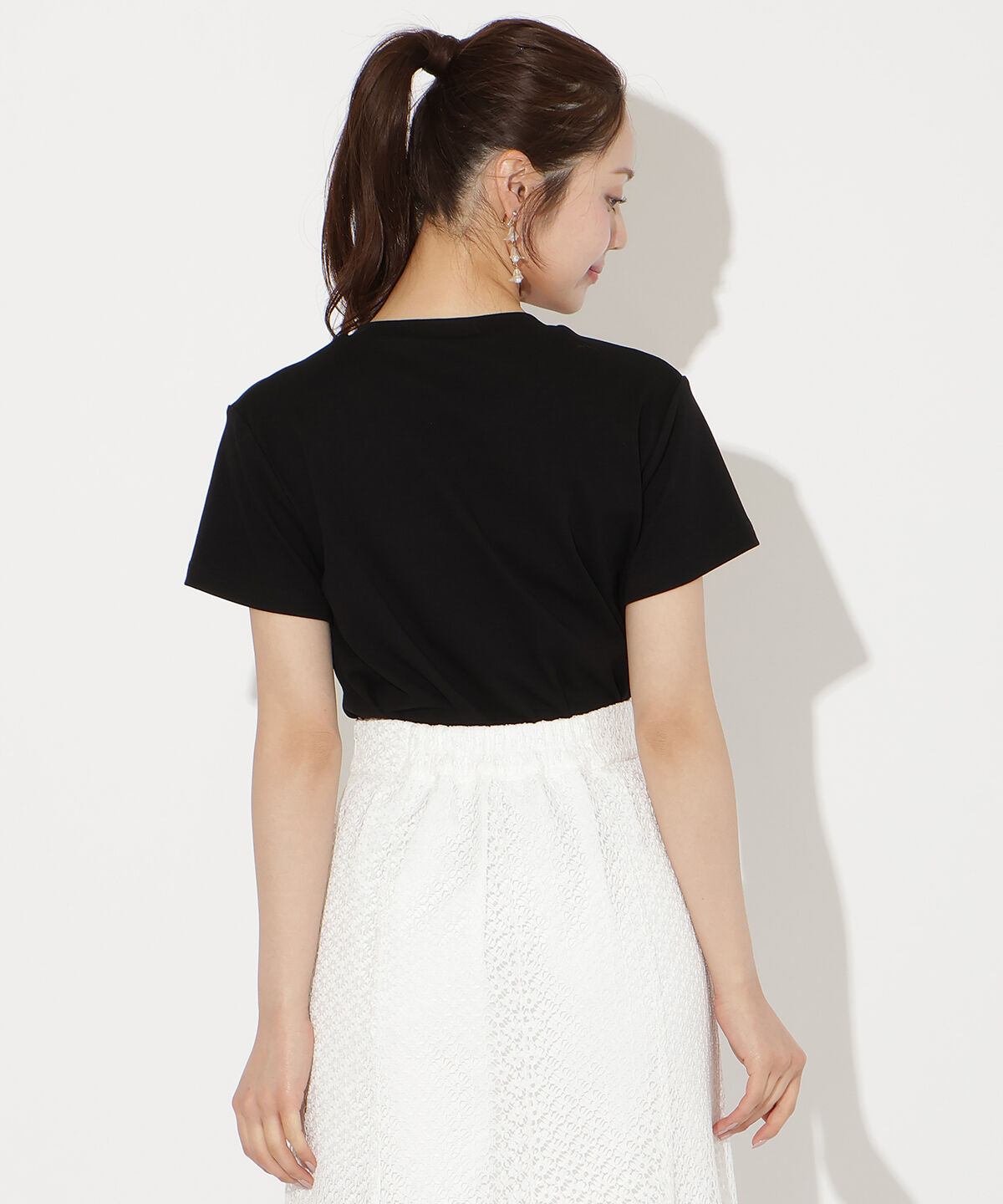 WILLSELECTION「ビジュー付き刺繍ロゴTシャツ」|Tシャツ・カットソー|