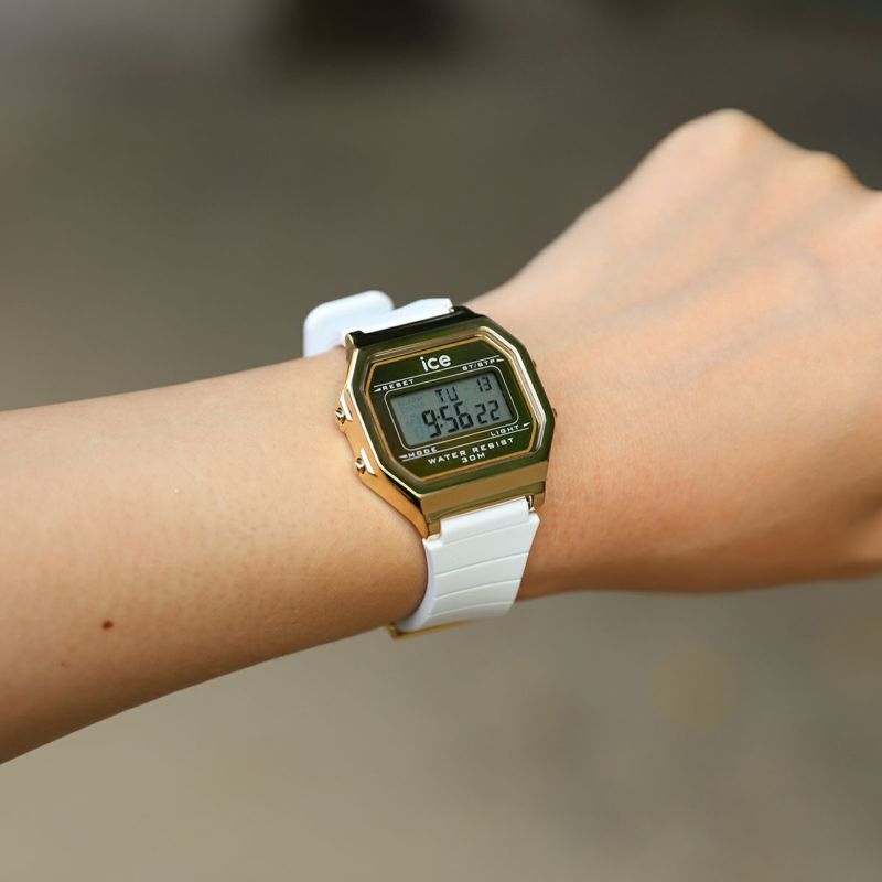 ICE-WATCH「〈ICE-WATCH(ｱｲｽｳｫｯﾁ)〉 ICE digit retro ﾒﾀﾙｺﾞｰﾙﾄﾞﾐﾗｰ ﾎﾜｲﾄ ｽﾓｰﾙ」|腕時計|YELLOW