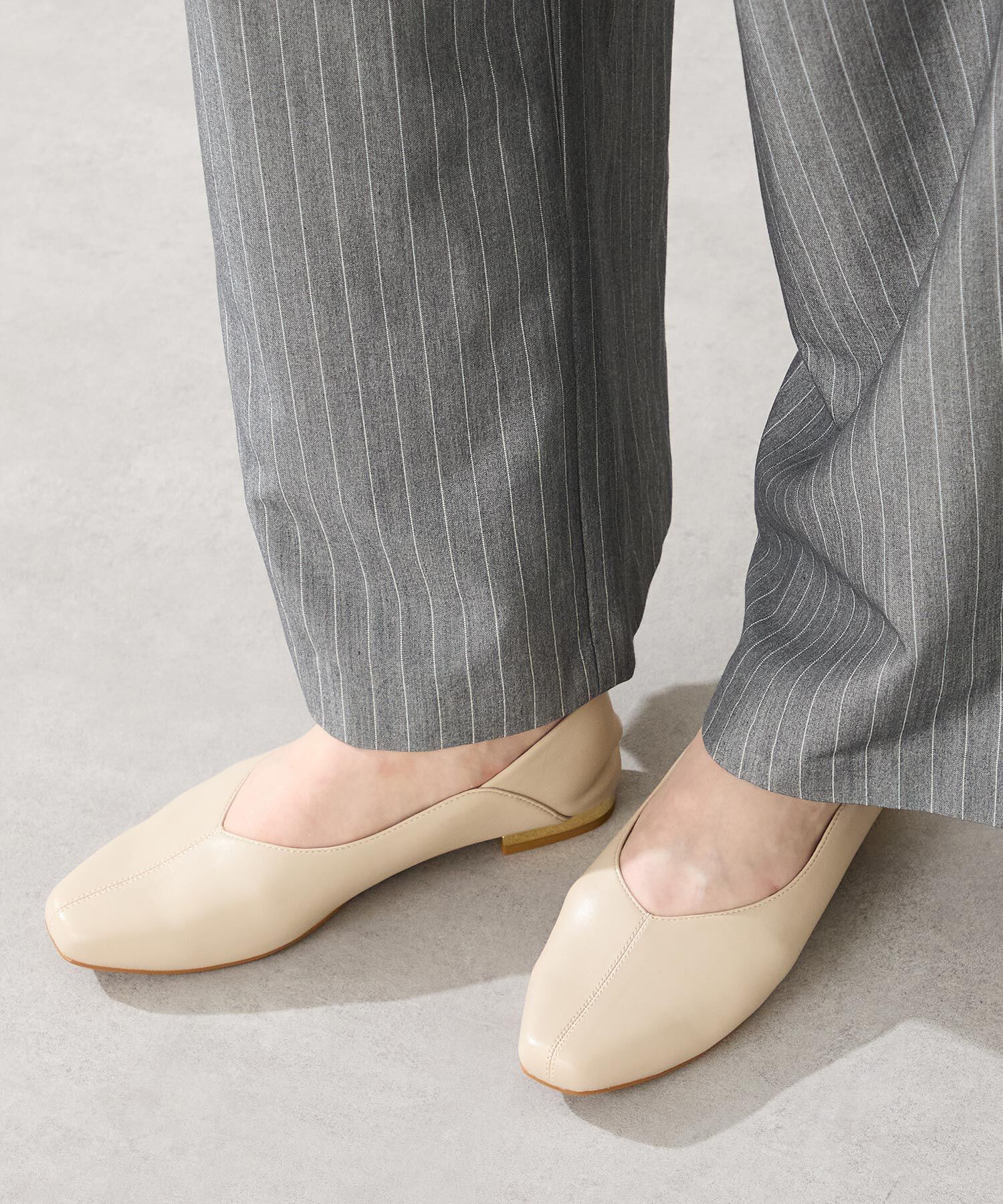 WA Oriental TRaffic「センターシーム バブーシュ /52302 フラット パンプス 楽ちん 通勤靴 オフィス」|パンプス|BEIGE