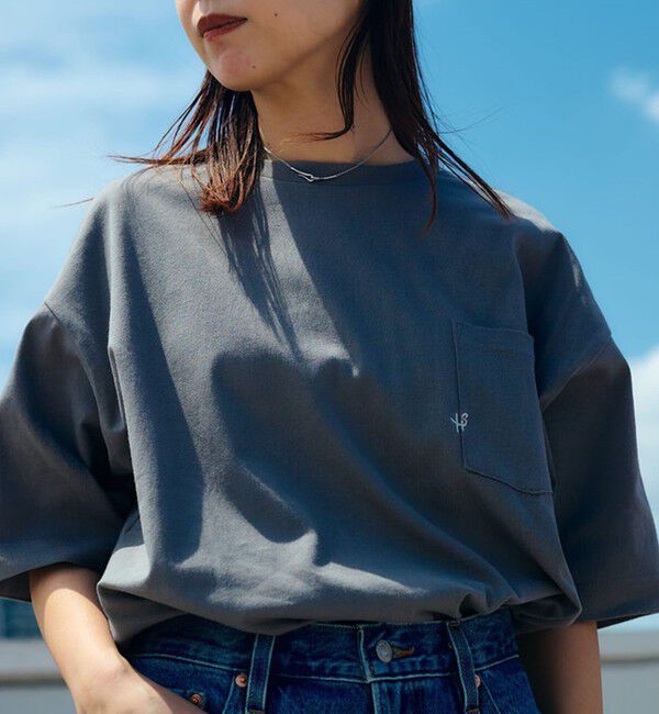 SHIPS「【WEB限定】SHIPS:〈汗染み防止加工〉ワンポイントロゴ ビッグシルエットヘビーウェイトTシャツ」|Tシャツ・カットソー|グレー