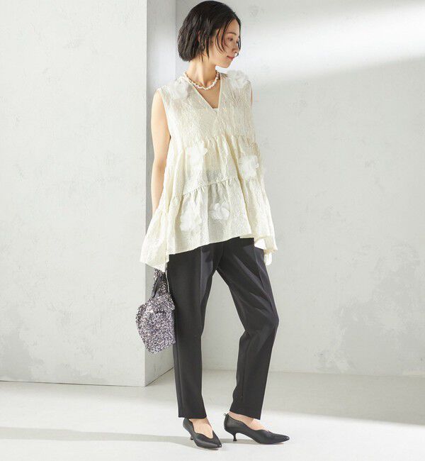 SHIPS for women「TORRAZZO DONNA:〈手洗い可能〉フラワー ティアード ブラウス」|シャツ・ブラウス|