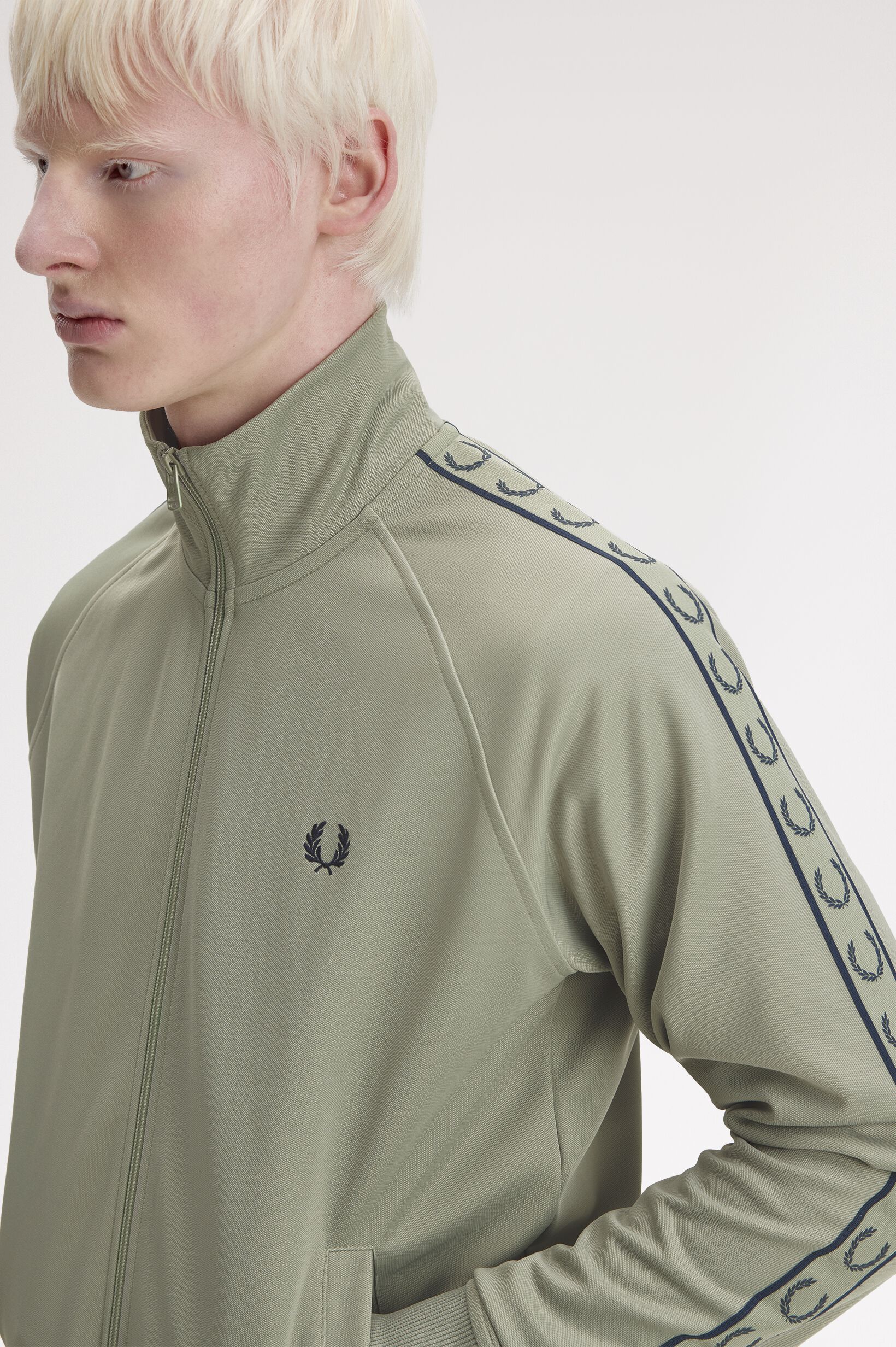 FRED PERRY 「Contrast Tape Track Jacket」|ブルゾン・スタジャン|