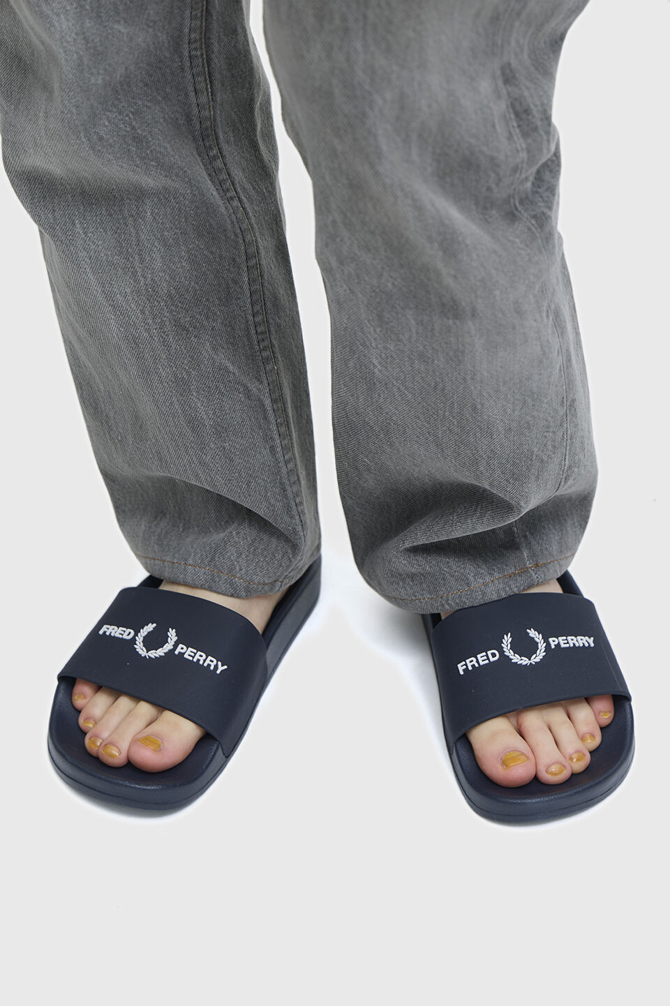 FRED PERRY 「Branded Slider」|その他|NAVY