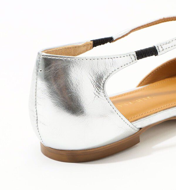 TOMORROWLAND GOODS「PIPPICHIC AMBER シルバー フラットシューズ」|パンプス|