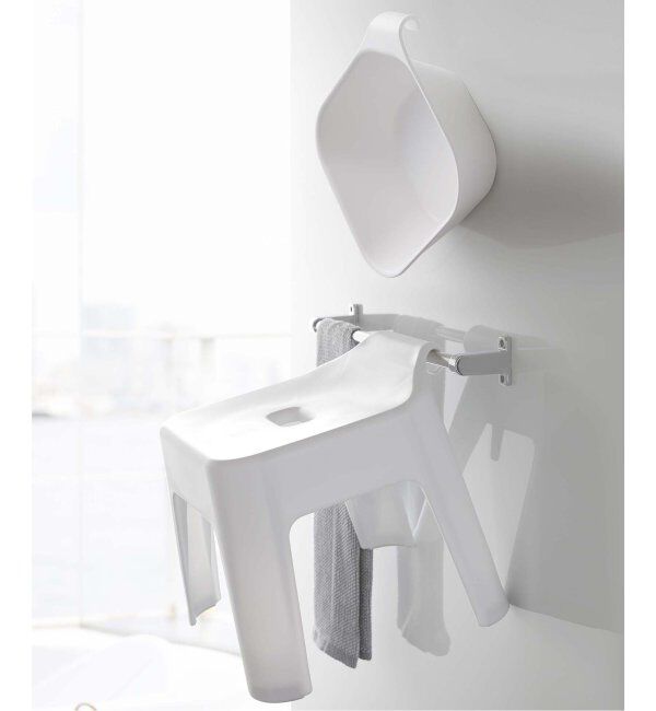journal standard Furniture「《WEB限定》【tower/タワー】引っ掛け風呂イス」|トイレタリー・ランドリーグッズ|