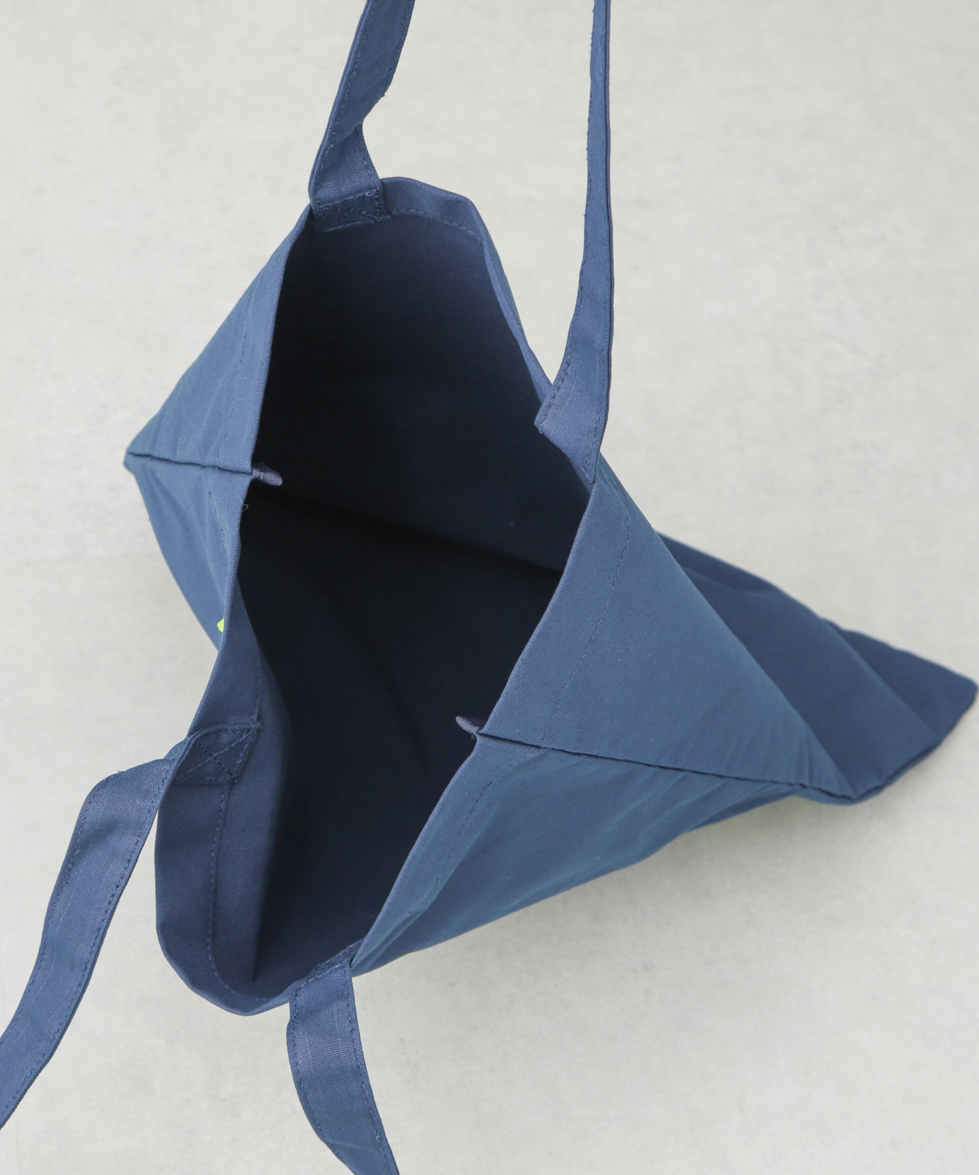 nano･universe「「NJ/CLUB」 グラフィックロゴトートバッグ」|ショルダー・メッセンジャー|