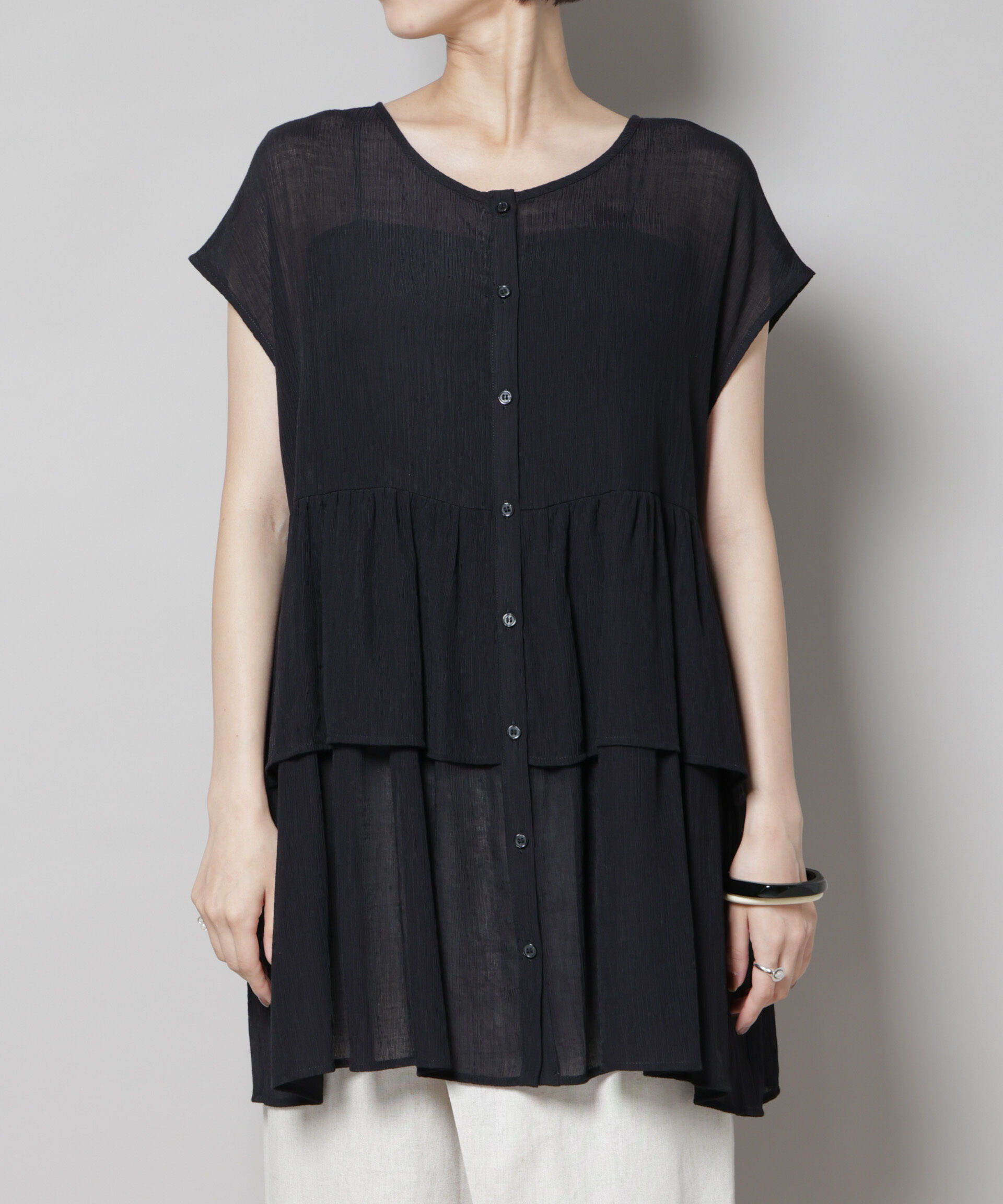 nano･universe「前後2wayシアー楊柳ノースリーブティアードブラウス」|シャツ・ブラウス|