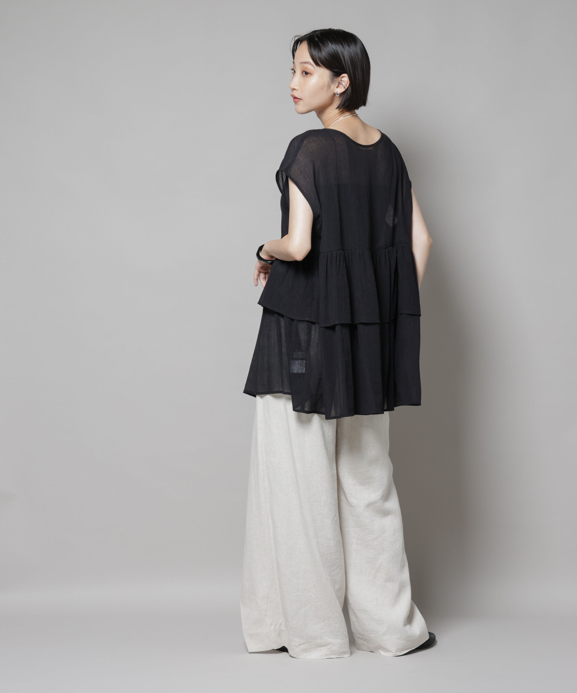 nano･universe「前後2wayシアー楊柳ノースリーブティアードブラウス」|シャツ・ブラウス|
