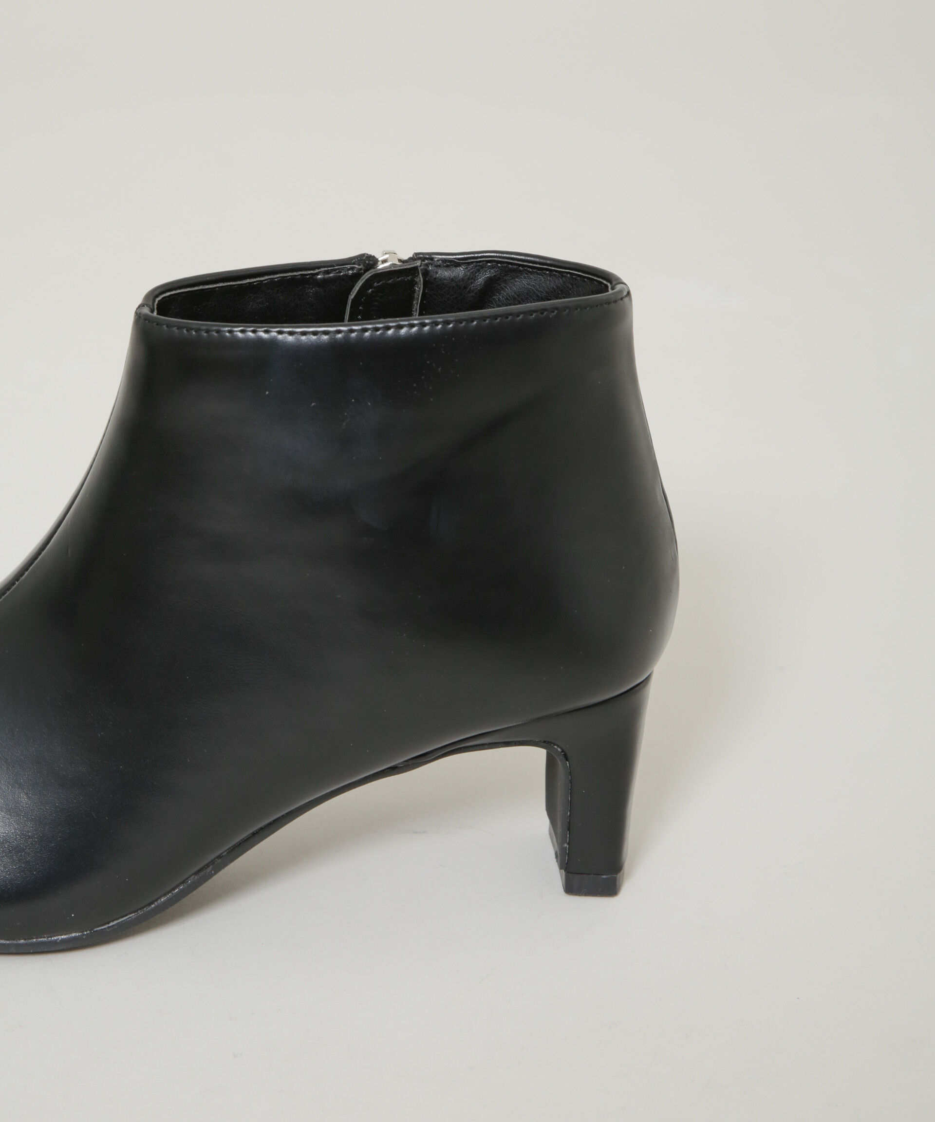 nano･universe「ポインテッドトゥショートブーツ」|ショートブーツ|