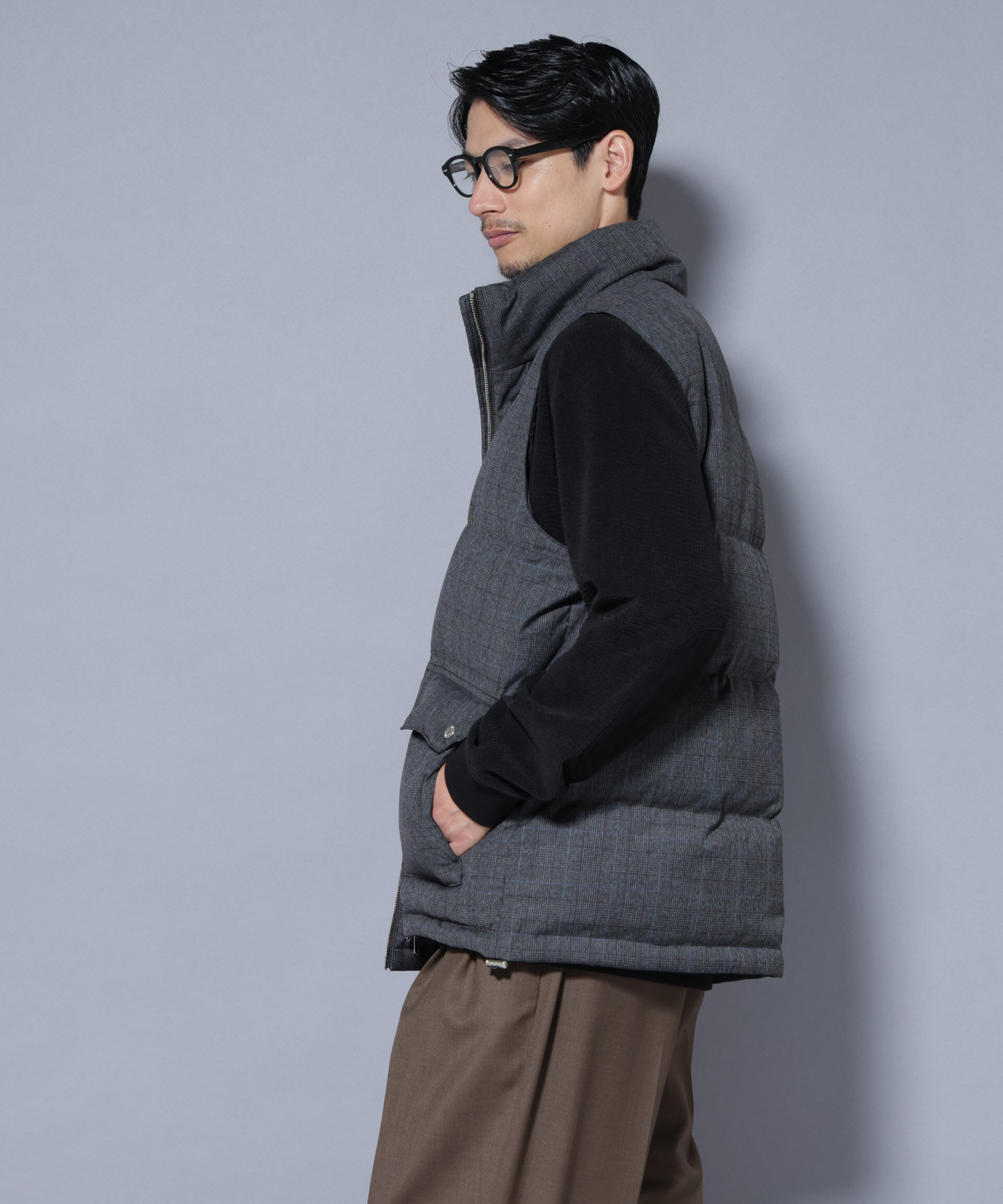 nano･universe「DELEGANTE エアリーサキソニー/グレンチェックTAIONダウンベスト」|ダウン|