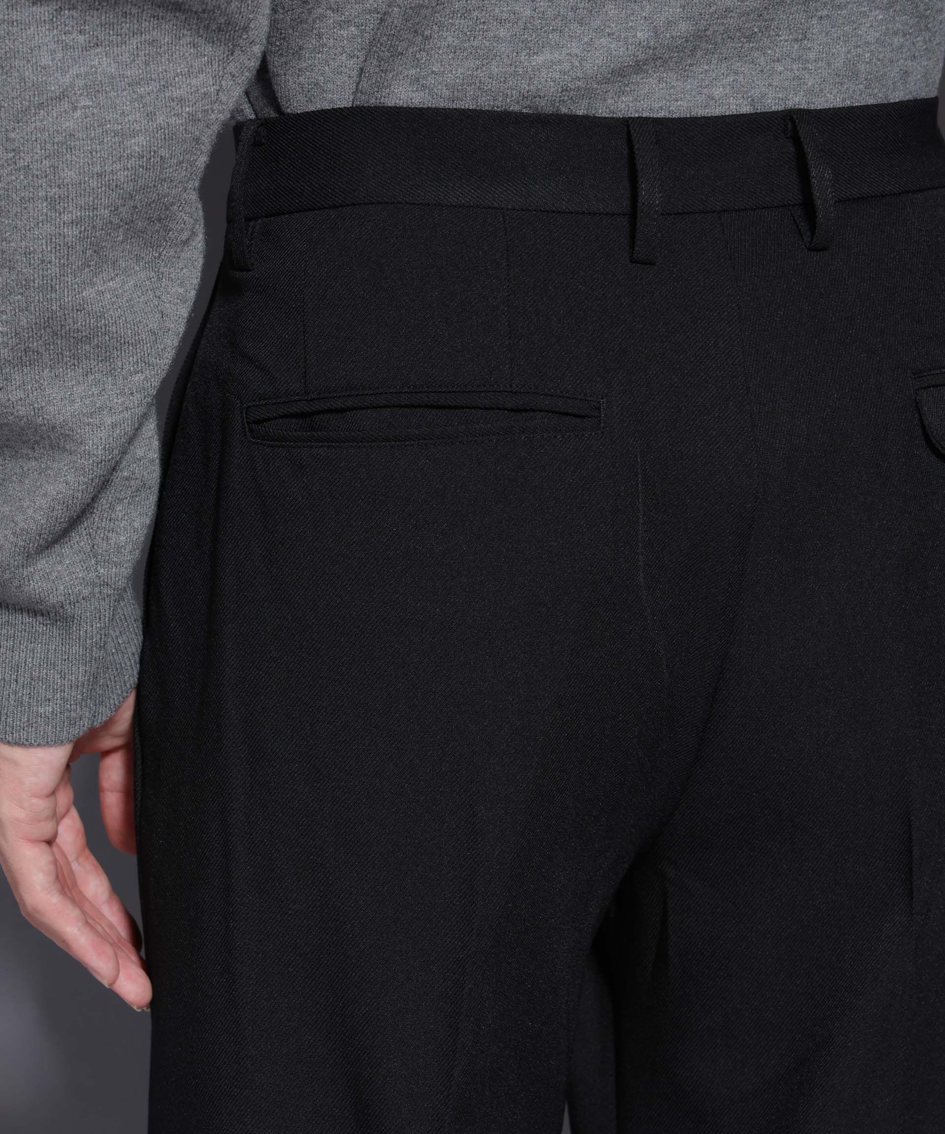 nano･universe「テクノギャバトラウザーズ」|チノ|