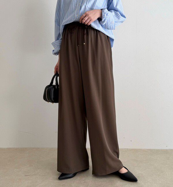 fredy emue「【4サイズ展開/リピーター続出！】とろみツイルストレートイージーパンツ」|チノ|