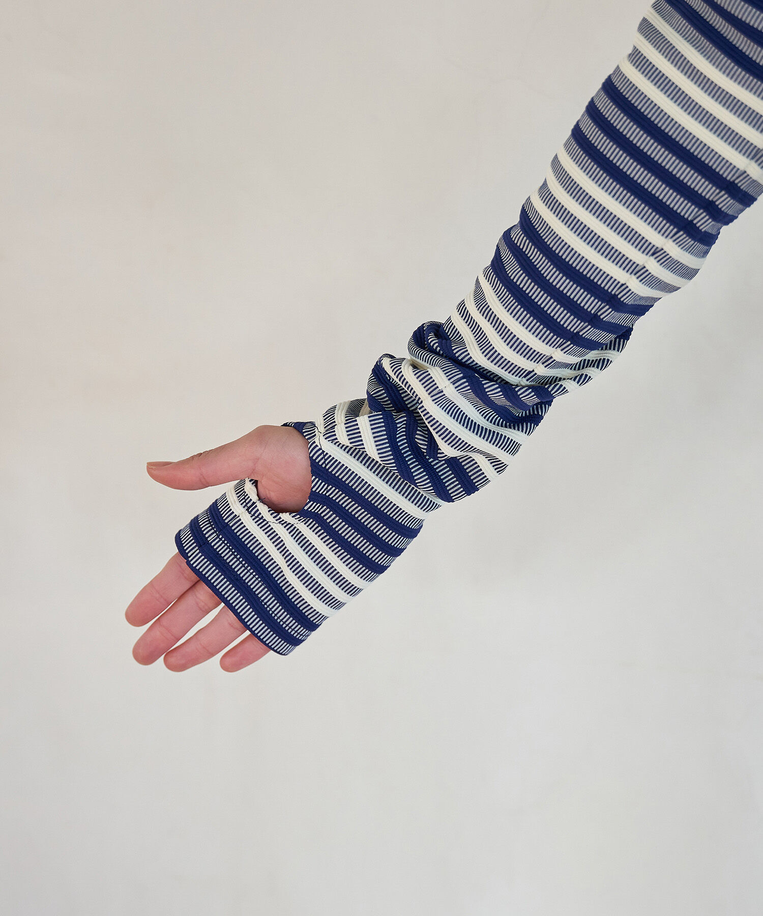 VIS「【STAYC/ISA着用】ジャガードマルチボーダーカットワンピース【洗える】」|ワンピース|