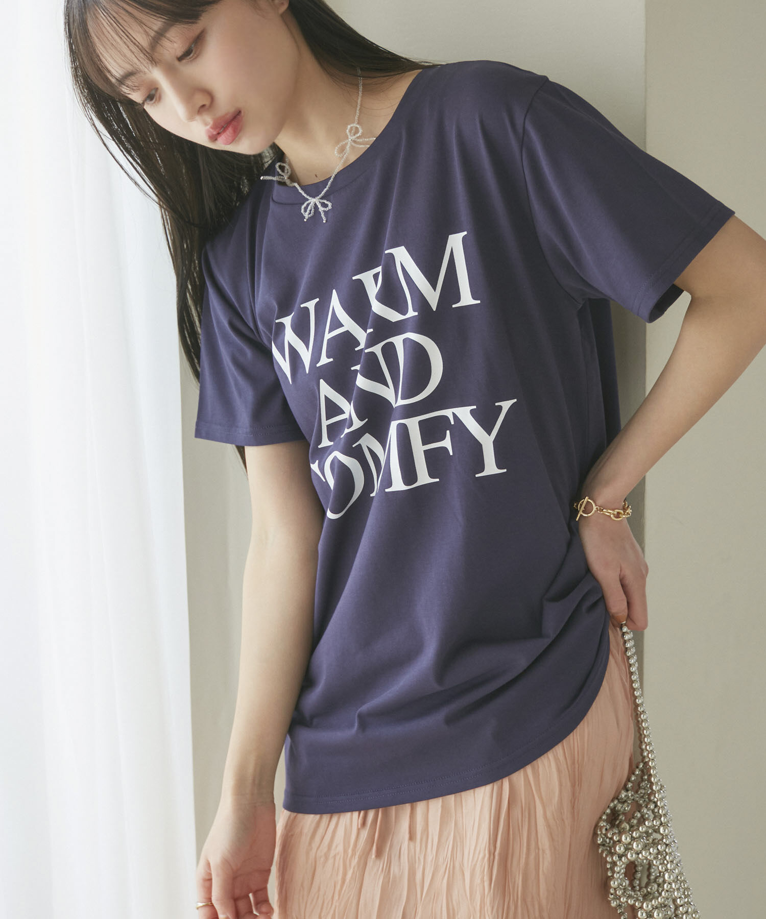 VIS「【洗える】Souvenir ロゴTシャツ」|Tシャツ・カットソー|ネイビー(40)