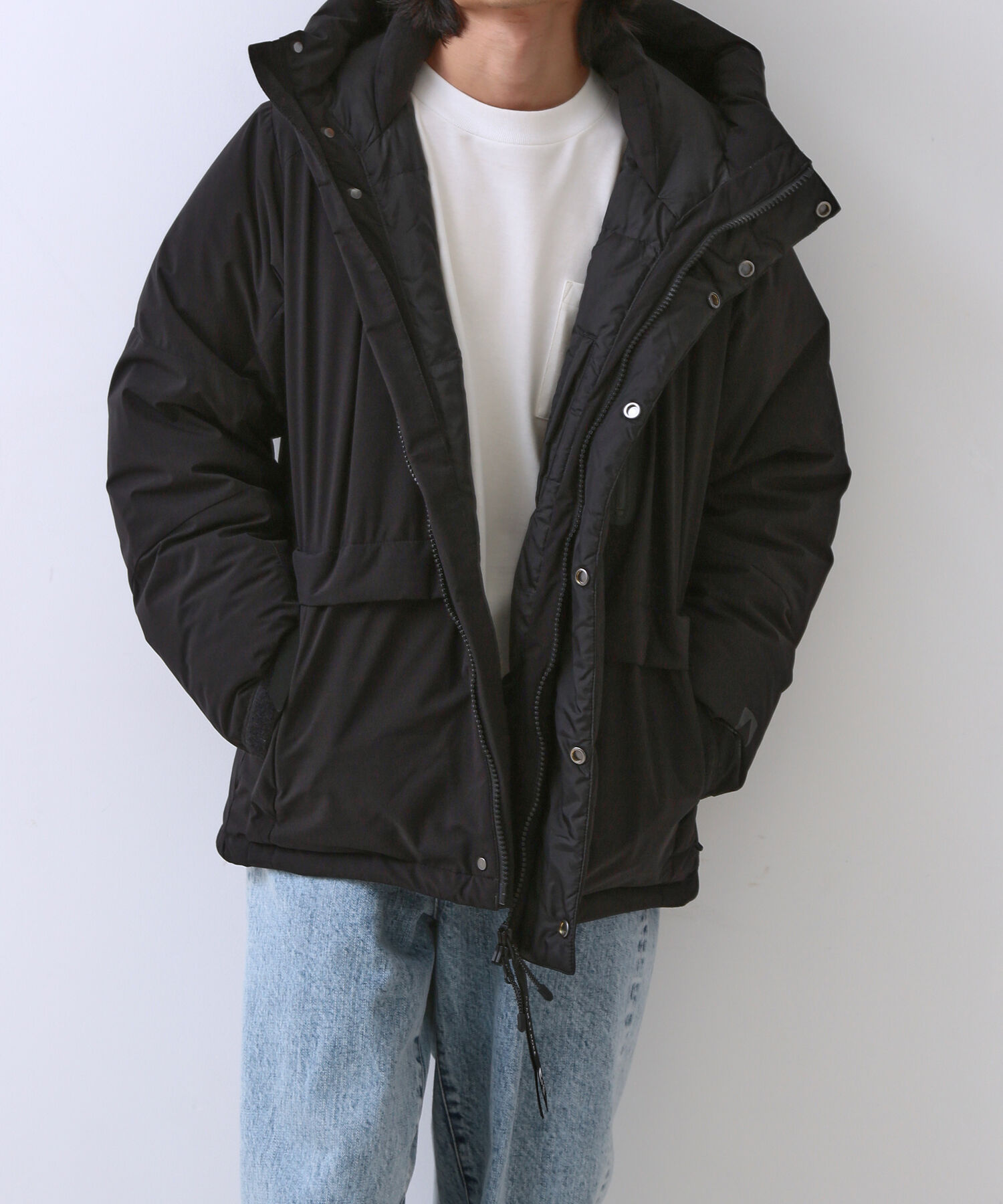 ADAM ET ROPE'「【ALLIED】700FP ショート フーディー ダウンジャケット / ユニセックス」|ダウン|