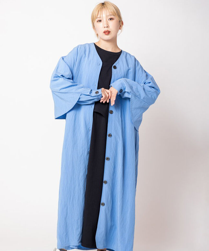  「バックギャザーライトコート」|ノーカラーコート|BLUE