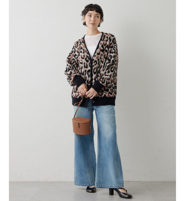  「ワイドフレアデニムパンツ」|チノ|