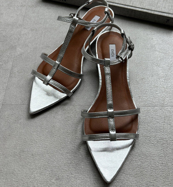  「ポインテッドストラップサンダル」|パンプス|