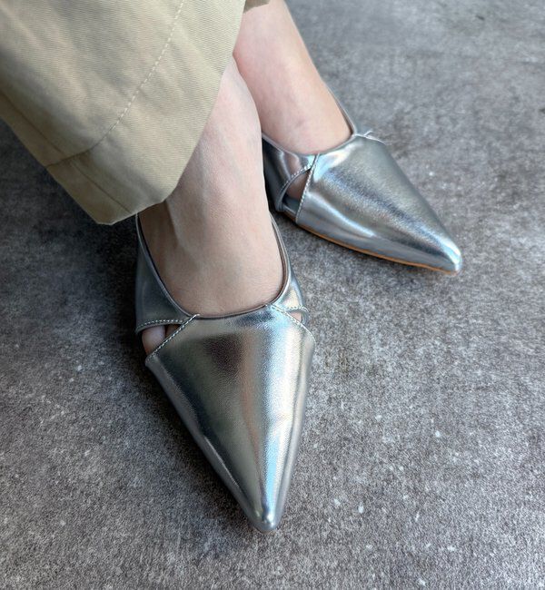  「デザインカットパンプス」|その他|