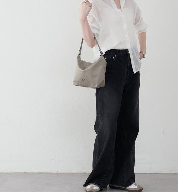  「クラウズナイロンシンプルショルダーバッグ」|ショルダー・メッセンジャー|