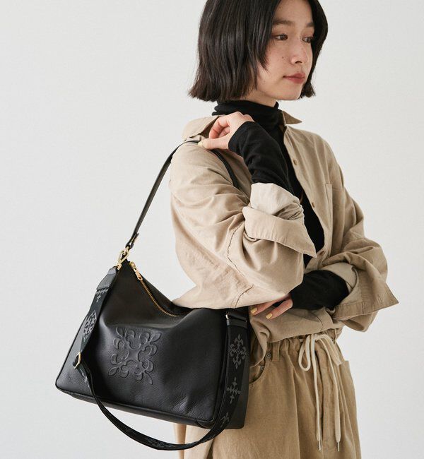  「エンボスモノグラム2WAYショルダーバッグ」|ショルダー・メッセンジャー|