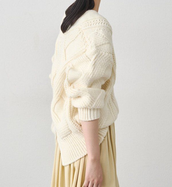  「ケーブルVニット」|ニット・セーター|
