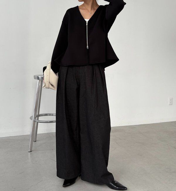  「【スタイルアップが叶う/伸縮性◎】ペプラムジップカーディガン」|Tシャツ・カットソー|