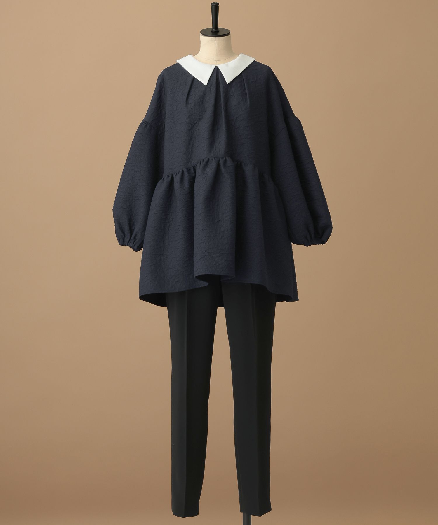 A part by 「【セレモニー】C*ジャガードブラウスセットアップ」|シャツ・ブラウス|ネイビー