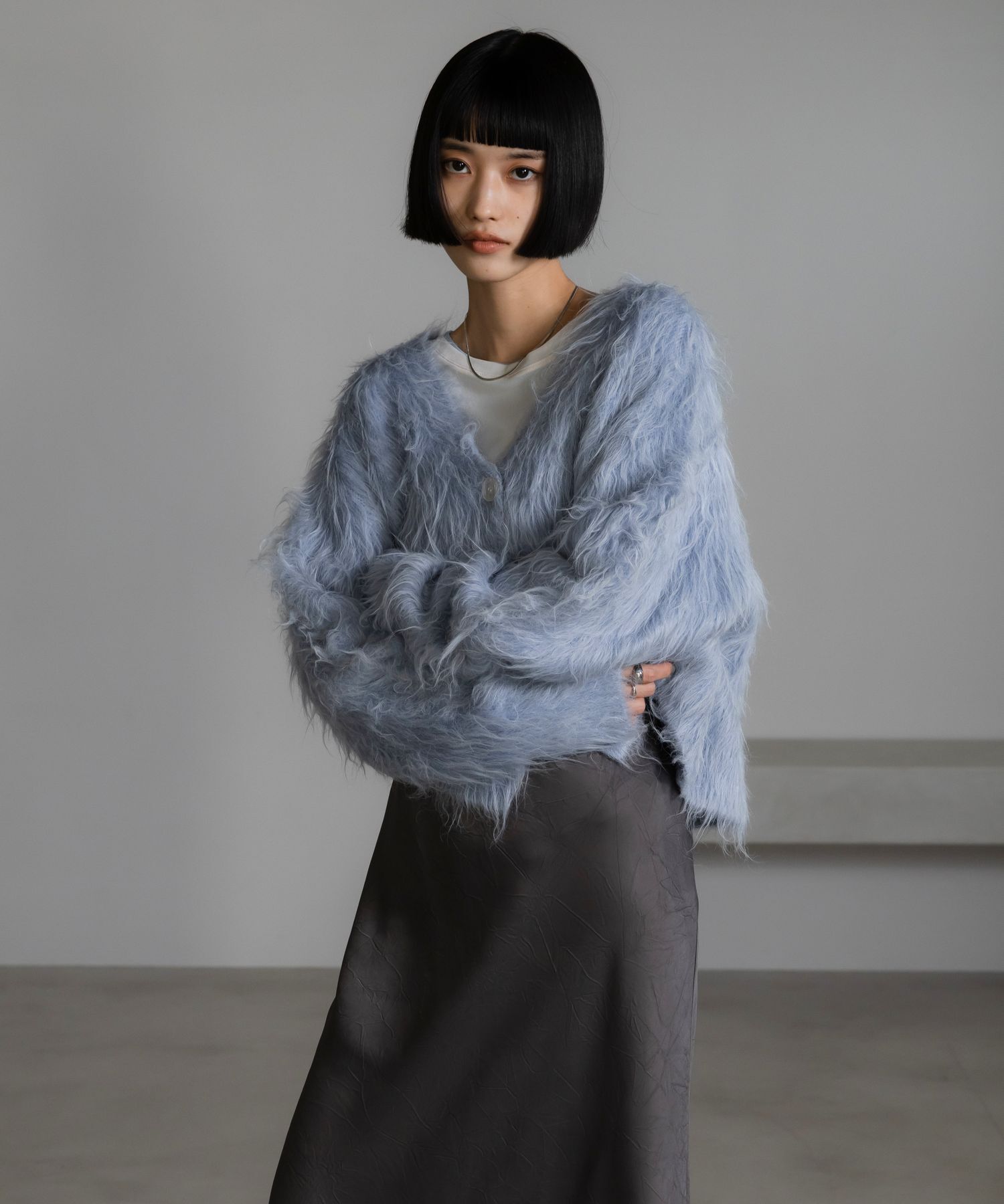 LOWRYS FARM「シャギーショートＶカーディガン」|ニット・セーター|BLU4