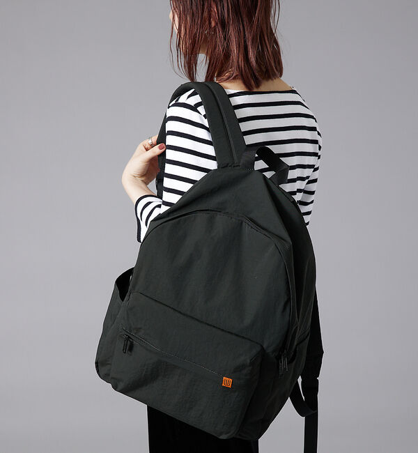 ABAHOUSE「【UNIVERSALOVERALL / ユニバーサルオーバーオール】Ｗrinkl」|リュック|ブラック