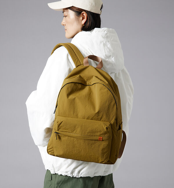 ABAHOUSE「【UNIVERSALOVERALL / ユニバーサルオーバーオール】Ｗrinkl」|リュック|ダークベージュ