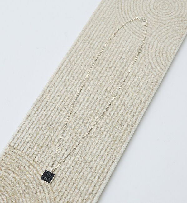 ABAHOUSE「【UNISEX】SQUARE PLATE PENDANT / スクエアプレート」|ネックレス|