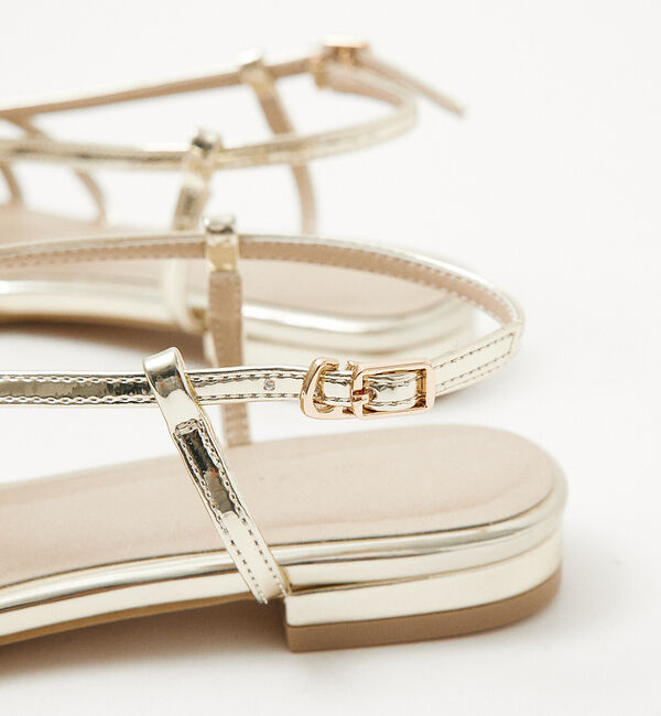 AU BANNISTER「【LAROUTE】メタリックストラップサンダル」|サンダル|