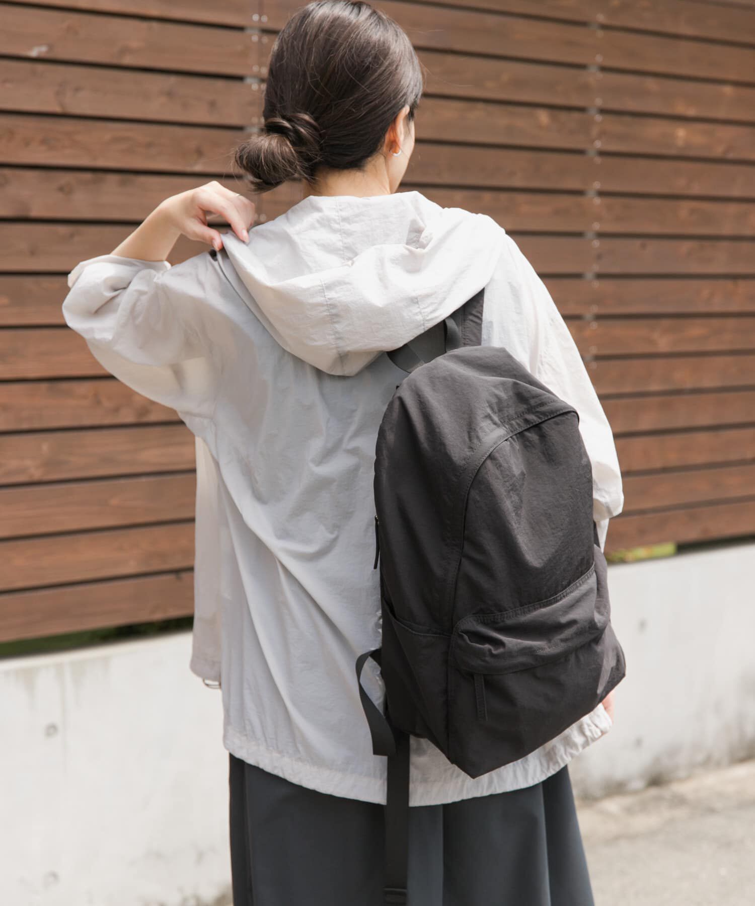 URBAN RESEARCH DOORS「『UR TECH』ポケッタブル撥水フレアパーカー」|アウトドア|