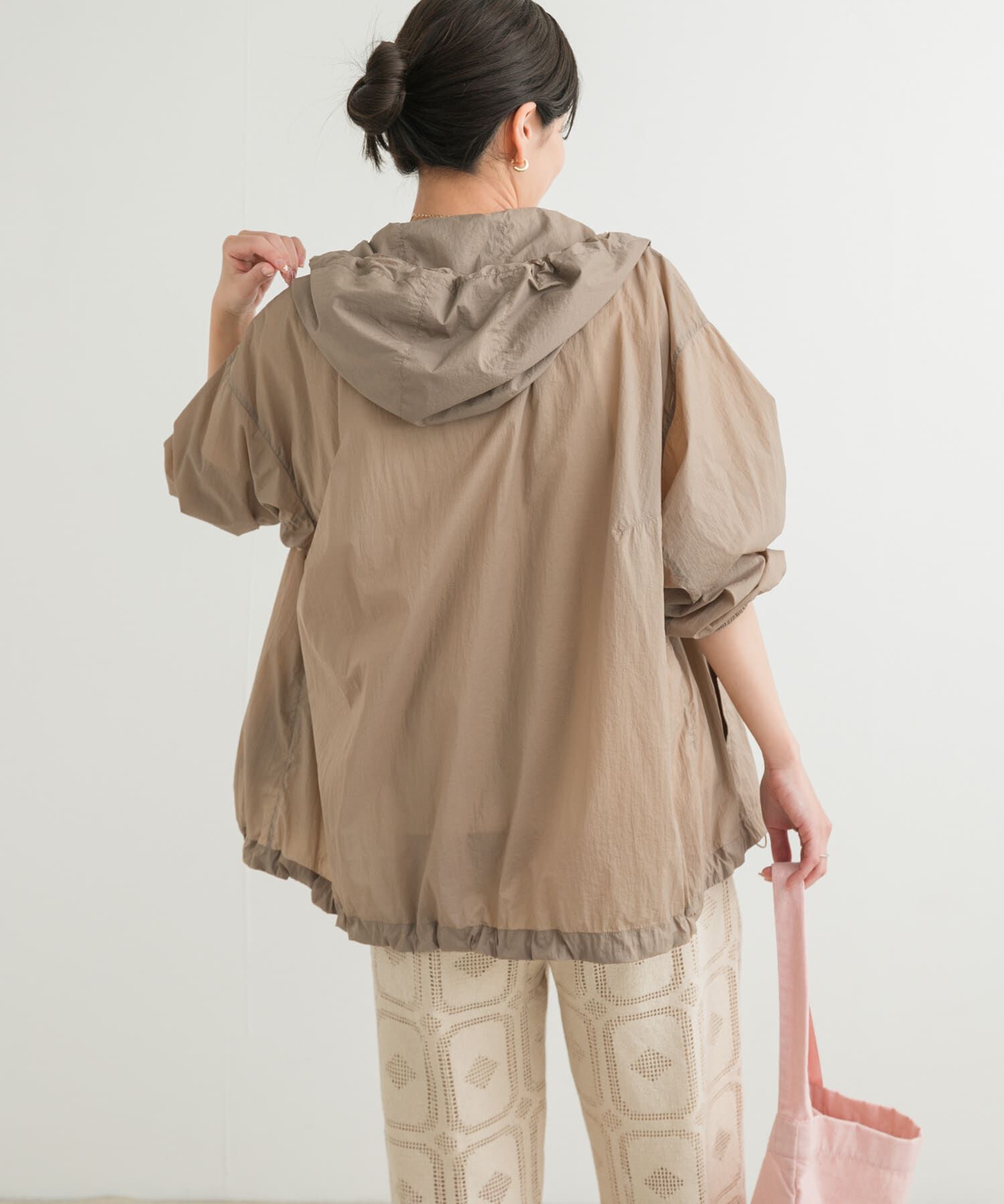 URBAN RESEARCH DOORS「『UR TECH』ポケッタブル撥水フレアパーカー」|アウトドア|