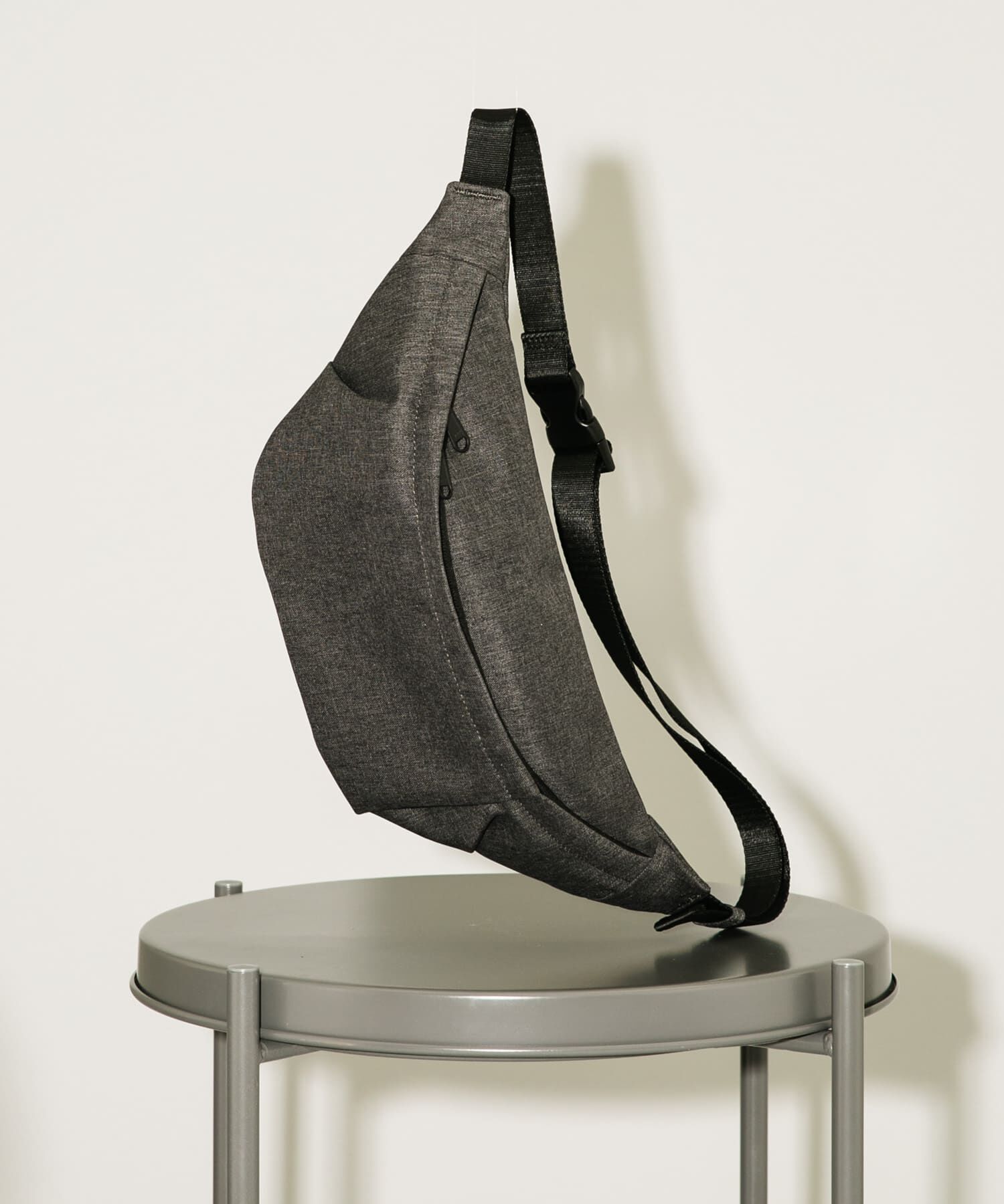 RODE SKO「撥水タックボディバッグ」|ショルダー・メッセンジャー|チャコールグレー