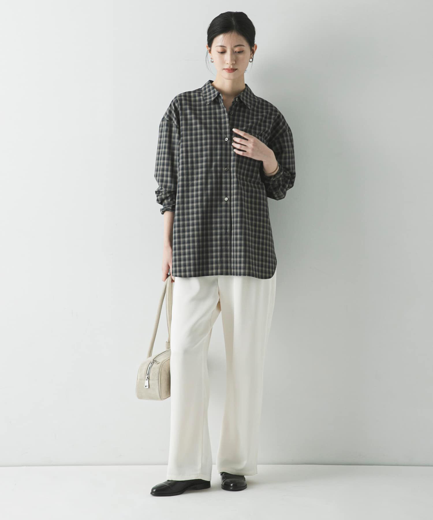 URBAN RESEARCH「レギュラーカラーチェックシャツ」|シャツ・ブラウス|