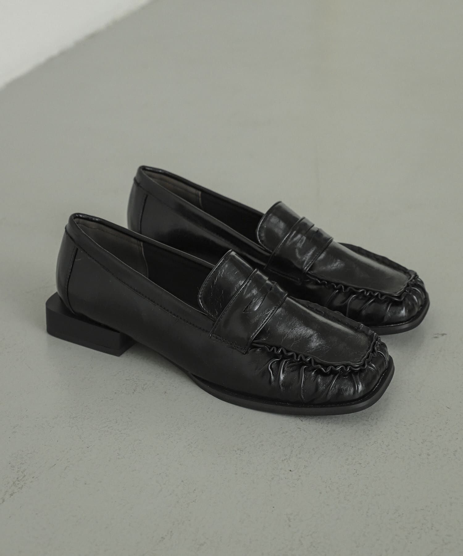 SENSE OF PLACE by URBAN RESEARCH「ギャザースクエアローファー」|ローファー|