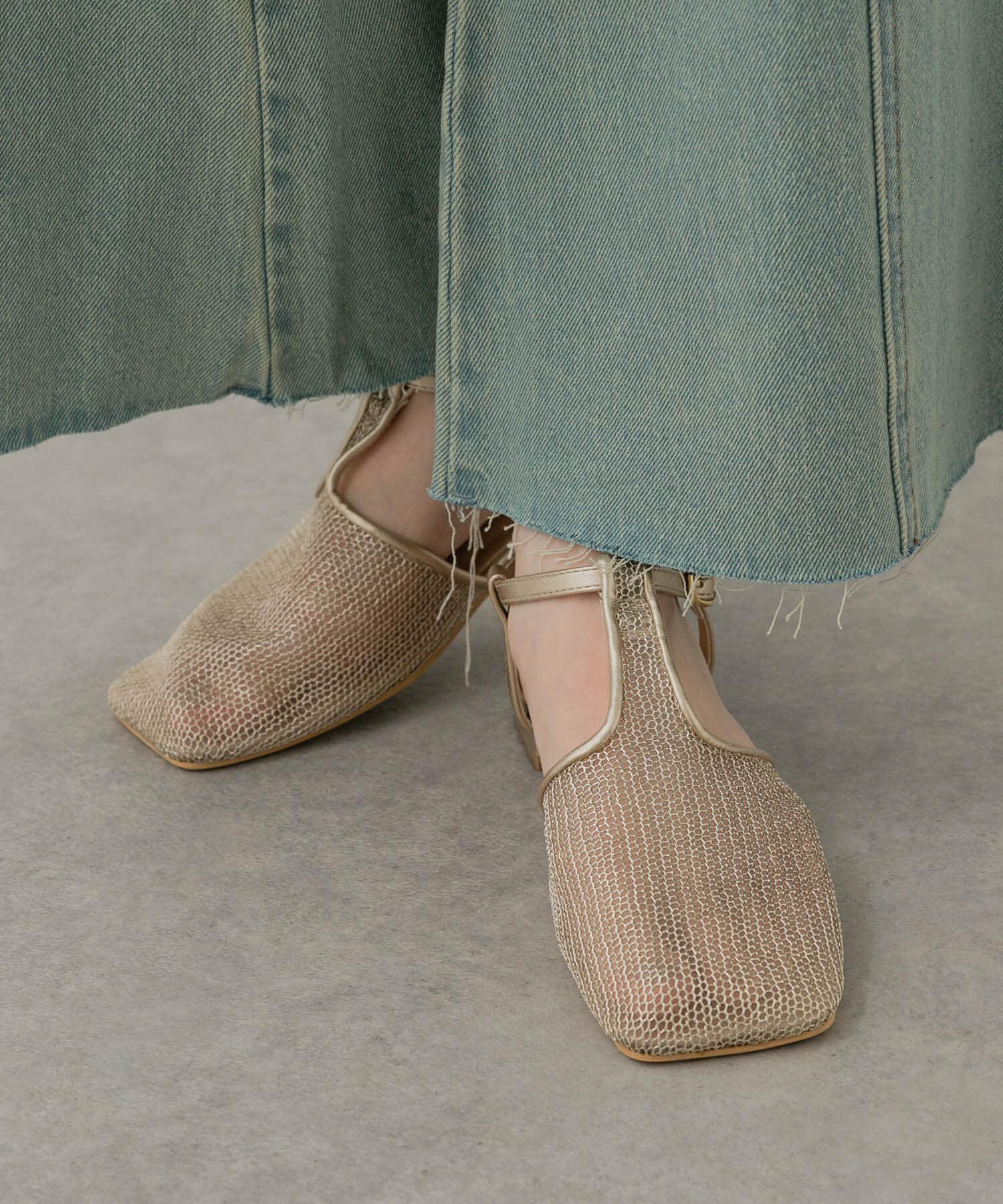 SENSE OF PLACE by URBAN RESEARCH「Tストラップメッシュサンダル」|サンダル|