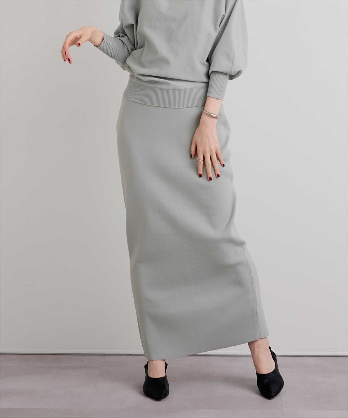 ur's「スポンディッシュ美シルエットニットタイトスカート」|スカート|