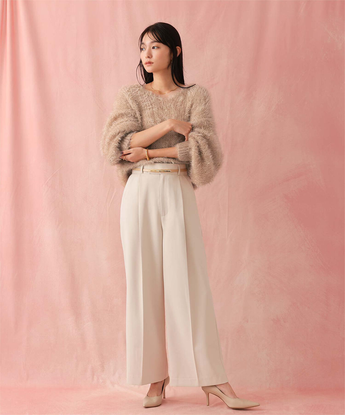 ur's「Vネックオーバーサイズシアーローゲージニット」|ニット・セーター|