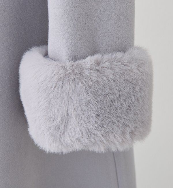  「【サイズ展開あり】襟/袖ファーマルチリボンロングコート」|その他|