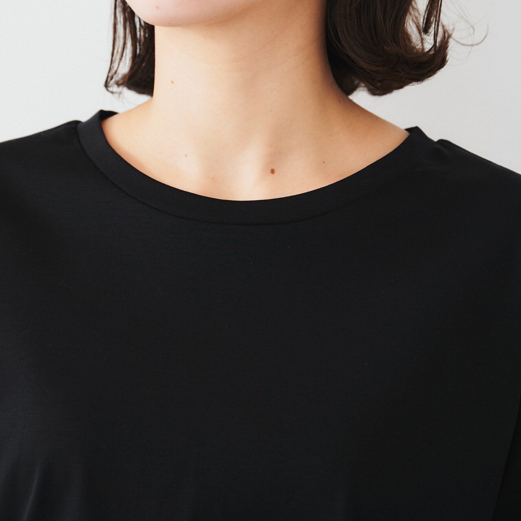 UNTITLED「【接触冷感/抗菌防臭/マシンウォッシャブル】クリアスムース Tシャツ」|Tシャツ・カットソー|