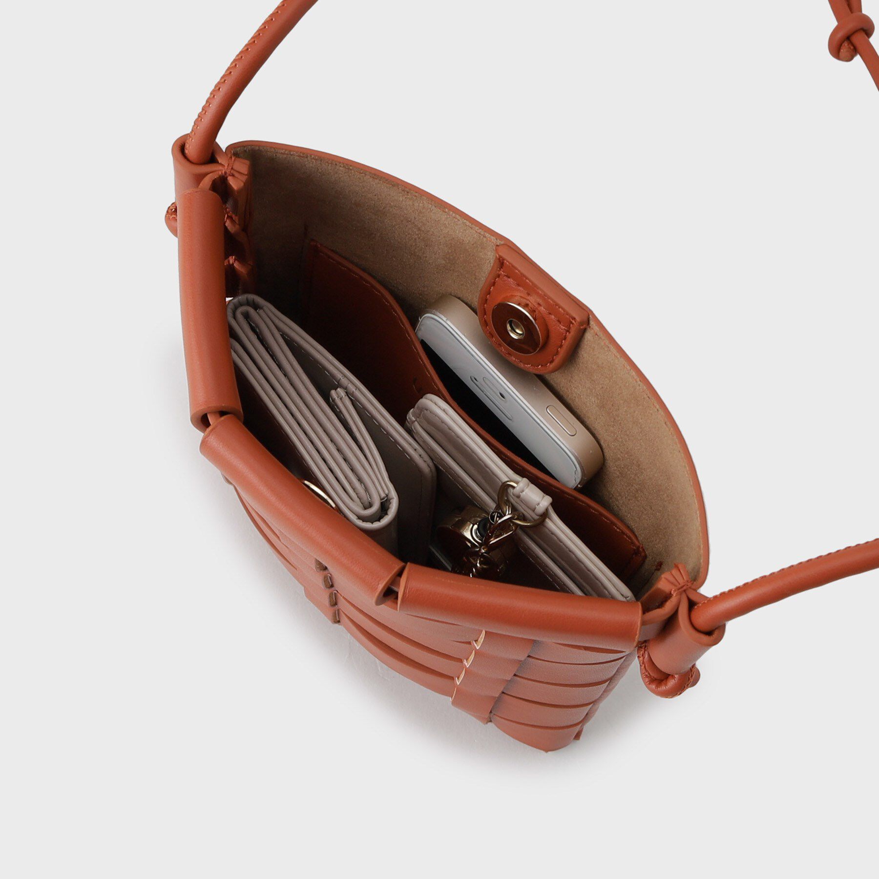 UNTITLED「メッシュサコッシュ」|ショルダー・メッセンジャー|